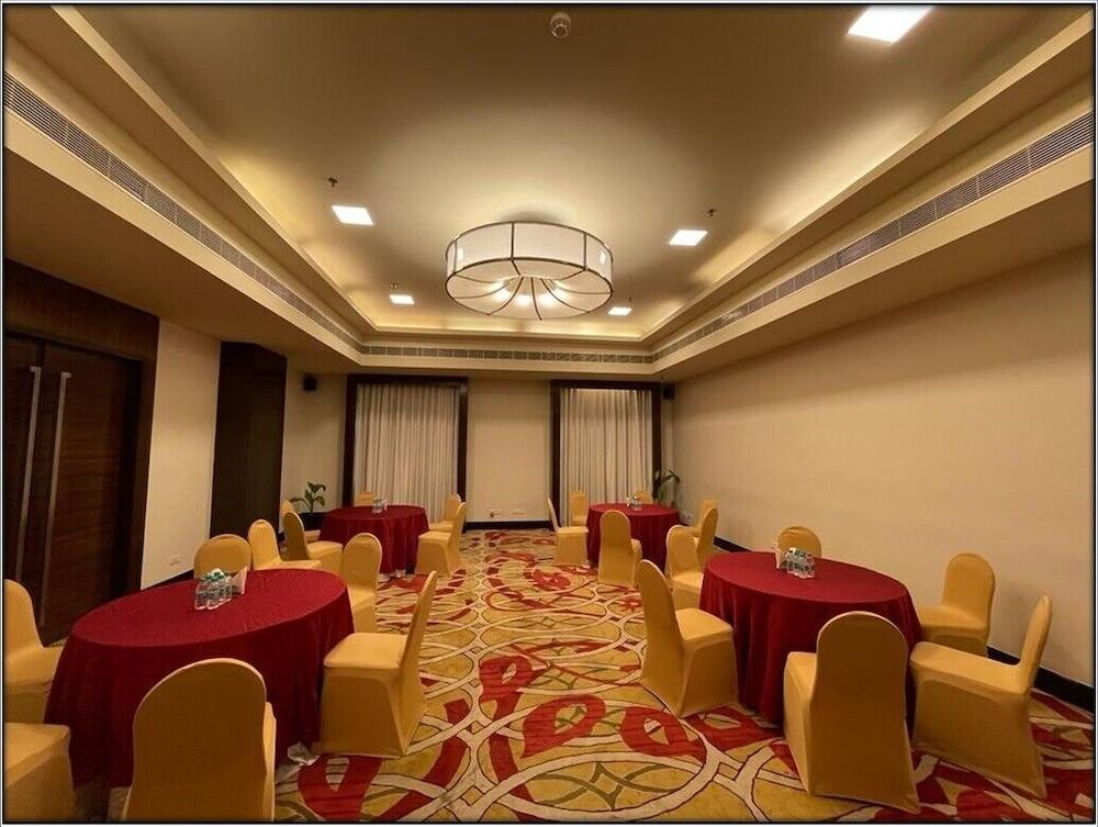 Vivanta Vijayawada, Mg Road Ngoại thất bức ảnh