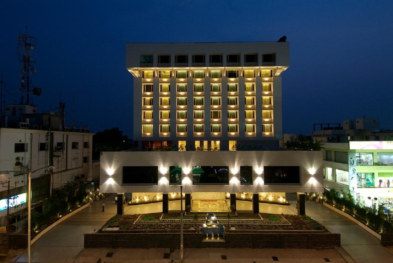 Vivanta Vijayawada, Mg Road Ngoại thất bức ảnh